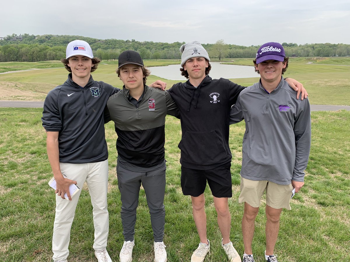 MHSStangsGolf's tweet photo. The next two groups have arrived at the Rockwood Quad. #WeAreRockwood! https://t.co/Pnf1Y0LH7Q