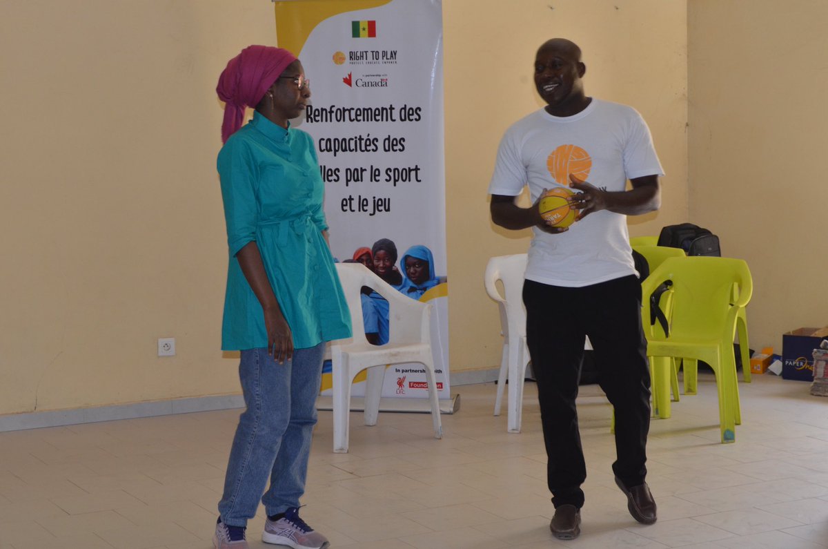 HalimaDiallo18's tweet photo. 1/2. Lors de ma dernière mission à #Ziguinchor #Oussouye #Diembering #Mlomp #Bignona #ThionckEssyl #Sedhiou #Djirédji #Bambali 

J’ai renforcé les capacités de plus de 200  acteurs communautaires https://t.co/iWJQRxqYDl