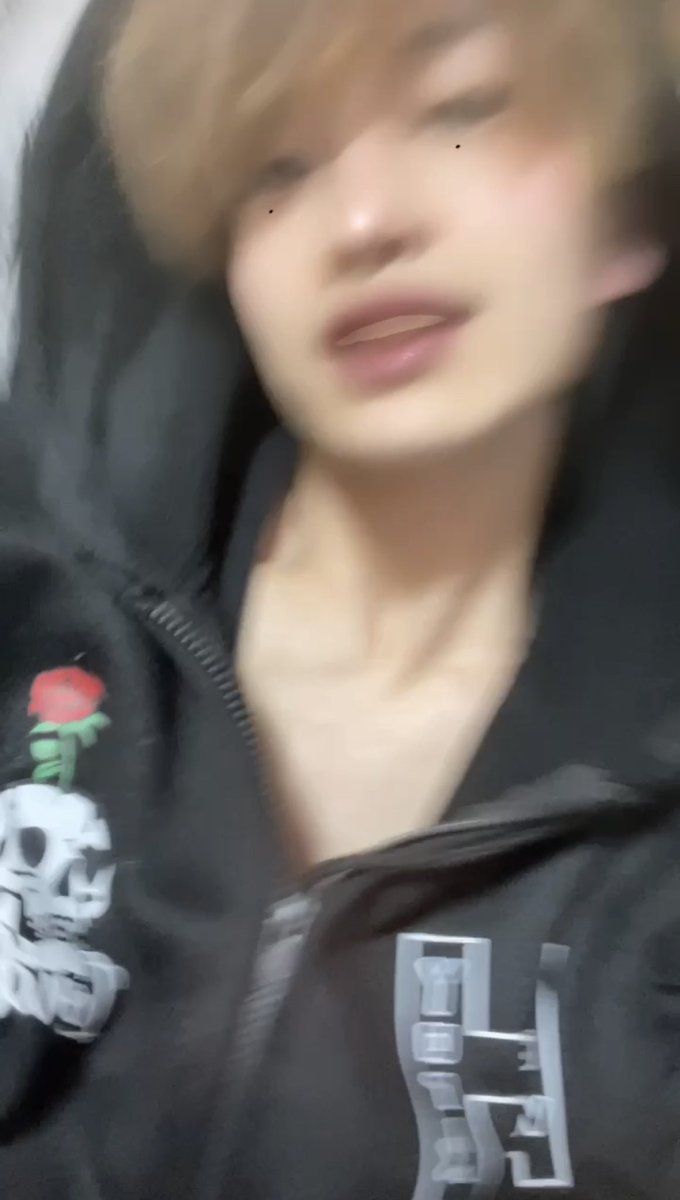 _1mu_3's tweet photo. 夜職男子になりましたおはようございます☀️ https://t.co/9h1Lnz8nKE