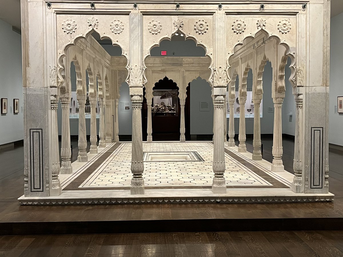 tabbhighart's tweet photo. NAHS members had a relaxing day at the Virginia Museum of Fine Arts in Richmond. https://t.co/vPROo4vZze