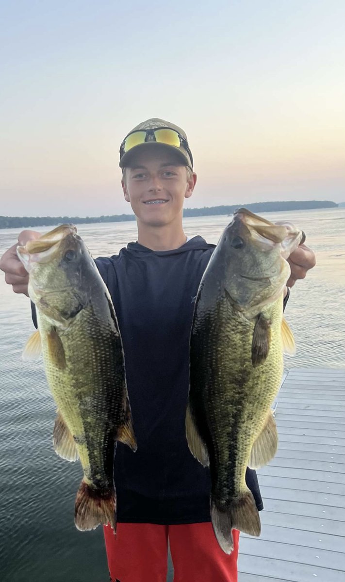 NeenahSchools's tweet photo. Neenah HS sophomore Julian Gallmeier is one of two Wisconsin high school students and 52 students nationwide named to the Bassmaster High School All-State Fishing Team.
The team consists of the top high school fishing students from across the country.

https://t.co/QfCCFRDsko https://t.co/llVw3YrwWD