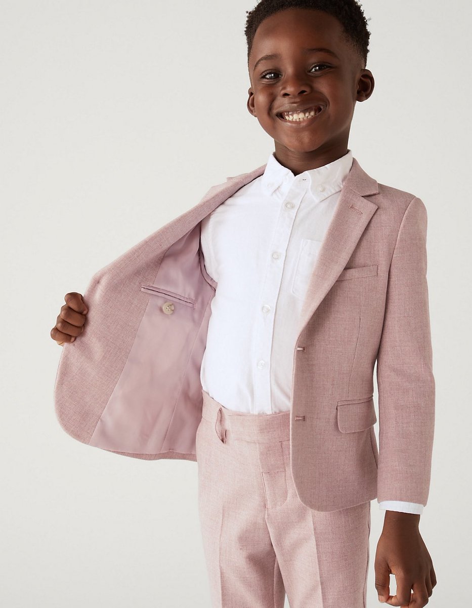 Gabrielle Louise 🇬🇭 tweet media