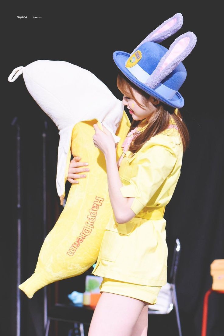 arinhours's tweet photo. (っ◔◡◔)っ ♥ #아린 #ARIN ♥ https://t.co/bEa63q8shh