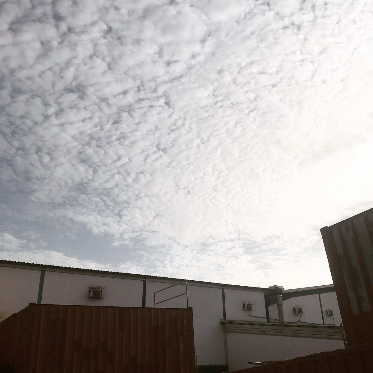 twitch_tahir's tweet photo. On another episode of #workphotography https://t.co/ETpXniLEY0