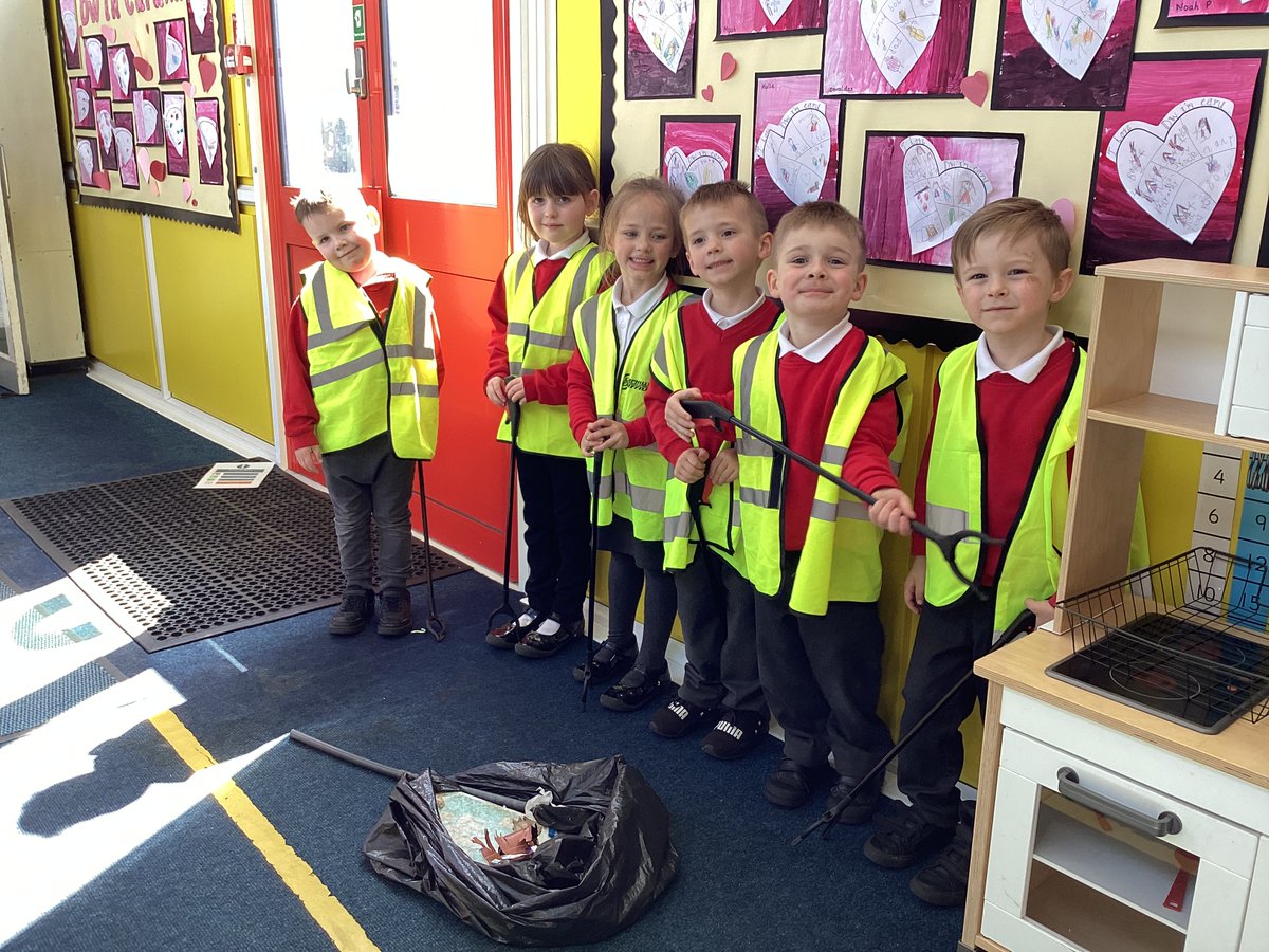 We celebrated #earthday by thinking about ways we can help our planet/living things around us. One of our activities involved helping our caretaker,Mr Holder to pick up litter.  We then recycled it so that it can be used again, it made us feel good <a href="/CefnPrimary/">Cefn Fforest Primary</a>