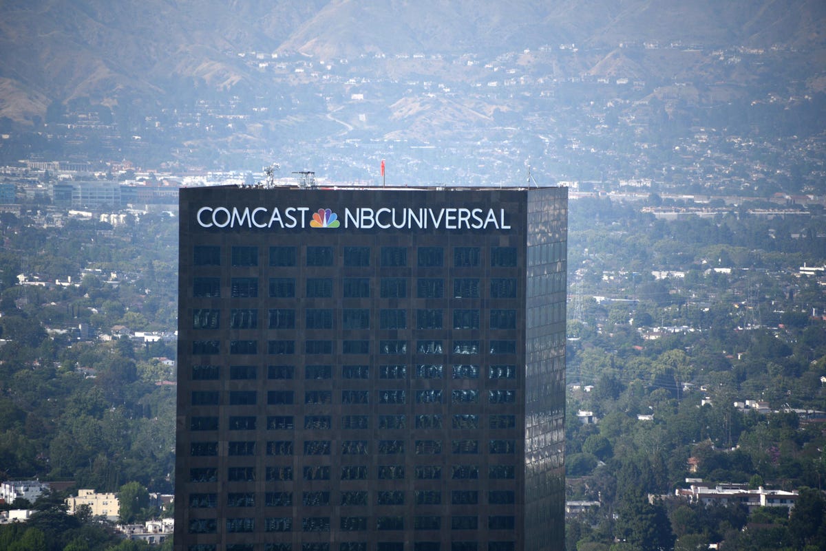 Forbes's tweet photo. Comcast CEO Has To Answer For Jeff Shell's Exit And Peacock's More Than $700 Million Loss https://t.co/zmOdX6mWpI https://t.co/Gi4fkphamZ