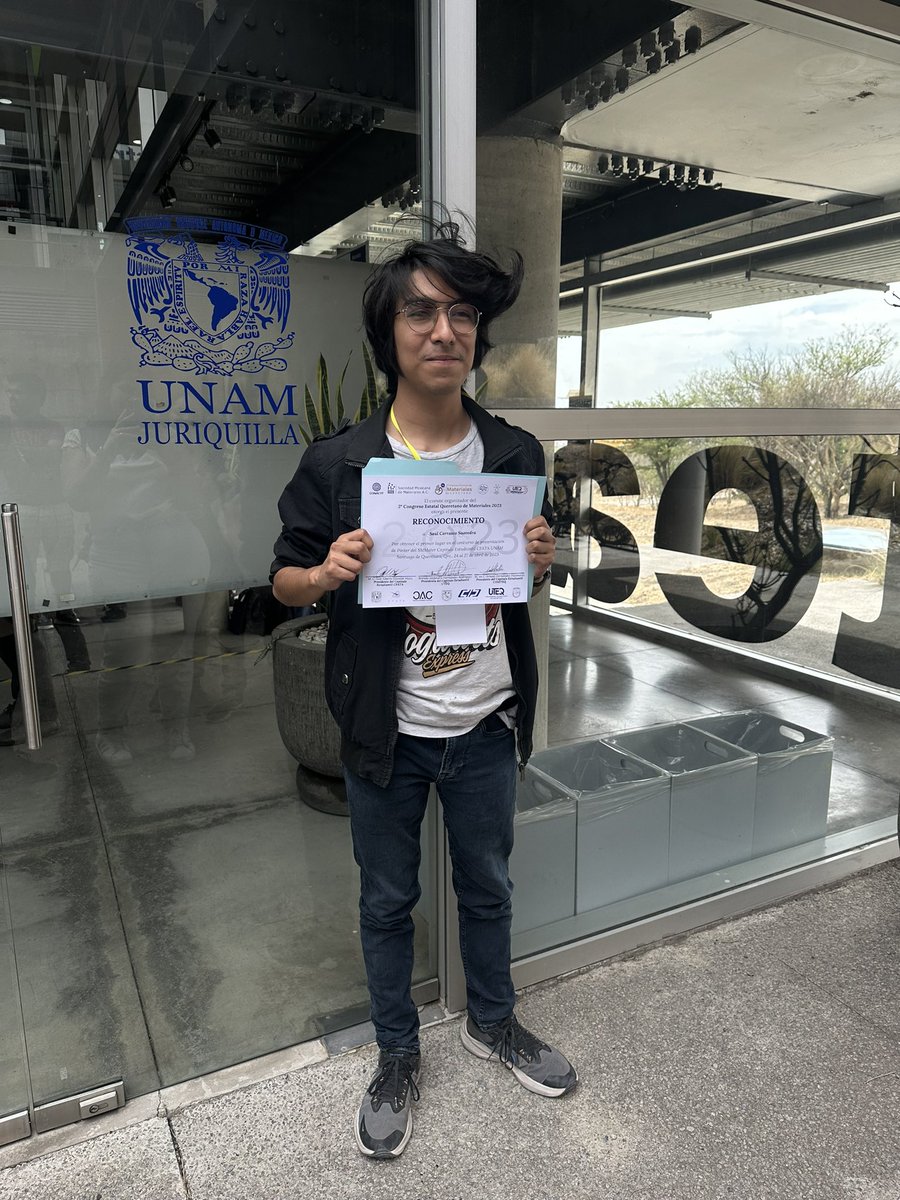 mota_josue's tweet photo. Shout out to @ChazzterSz & @Mavil1211, winners of the best poster and oral presentation awards, Student Chapter @Cfata_Unam, 2do Congeso Estatal de Materiales Querétaro @SMMaterAC. They will attend the @IMRC2023 @Materials_MRS in Cancún! Proudly members of #PolymLab & @NanotoxL https://t.co/uGWzNbGRSq