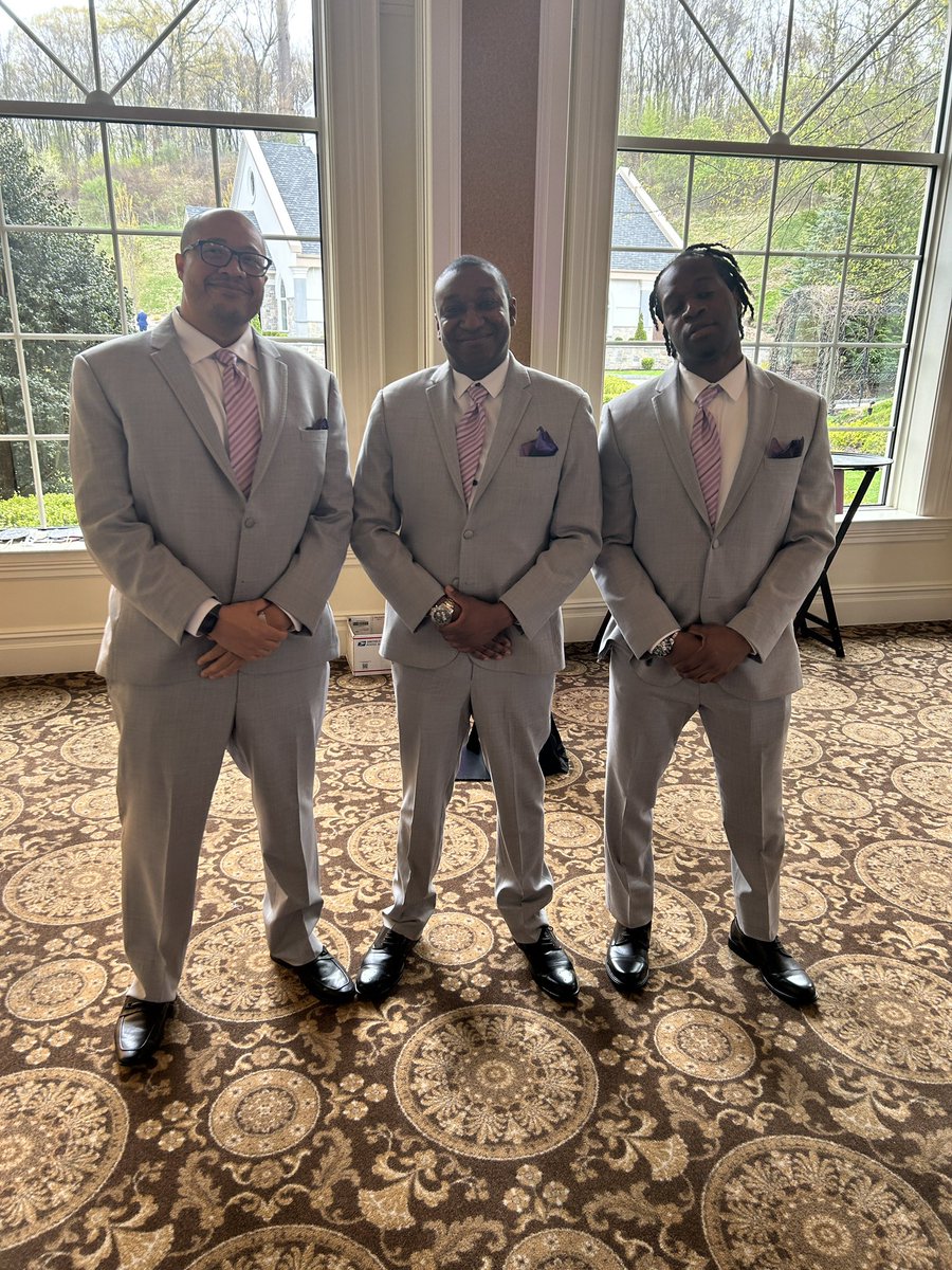 Lumenator's tweet image. Me and the boys clean up nice #eblock