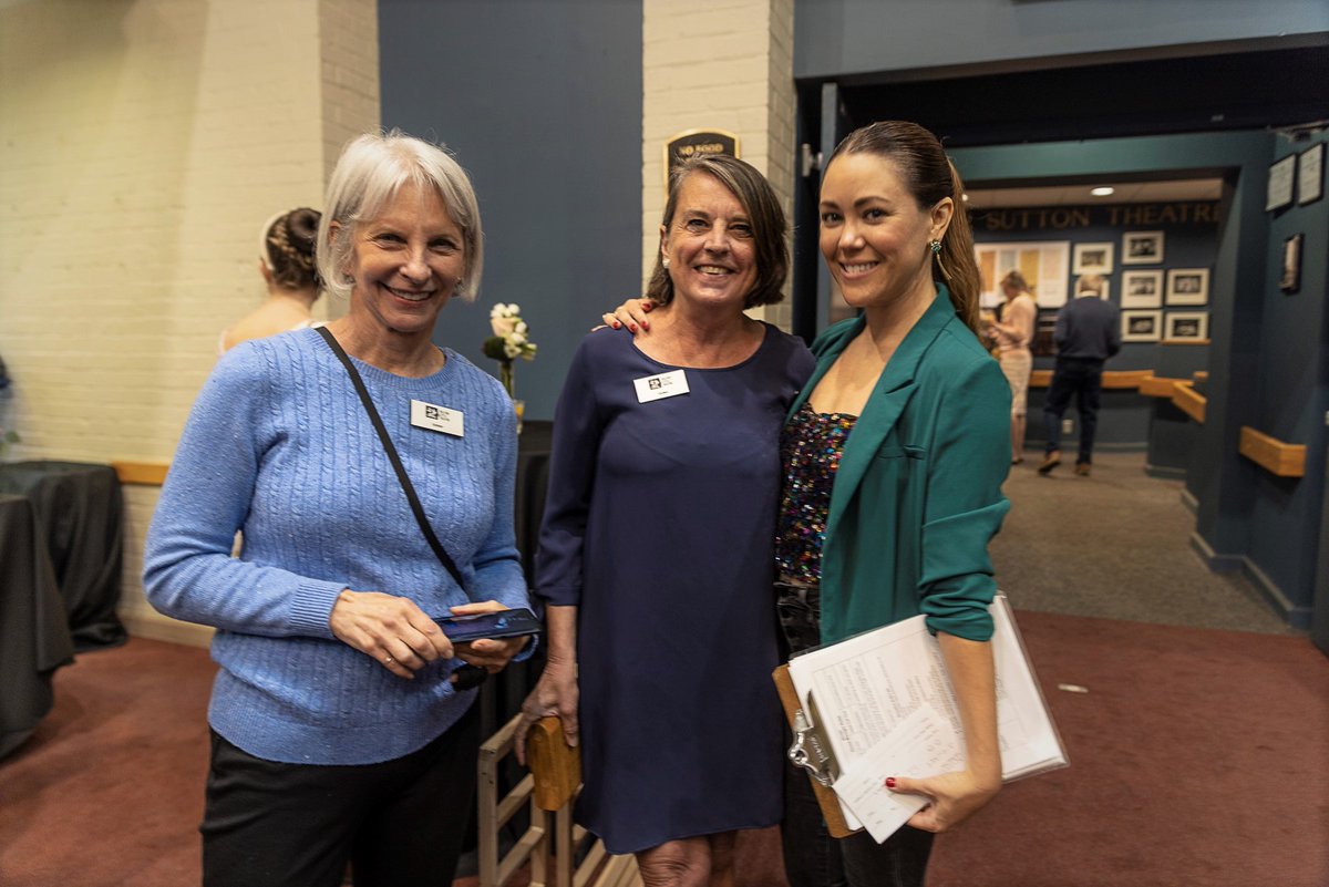 VOLUNTEERS NEEDED: My Wonderful Birthday Suit opens next weekend, and we are in need of several ushers and house managers throughout the show's May 5-21 run. No prior experience is required to usher &amp; you get to see the show for FREE! Sign up to volunteer: hostedgroups.org/group.php?gid=…