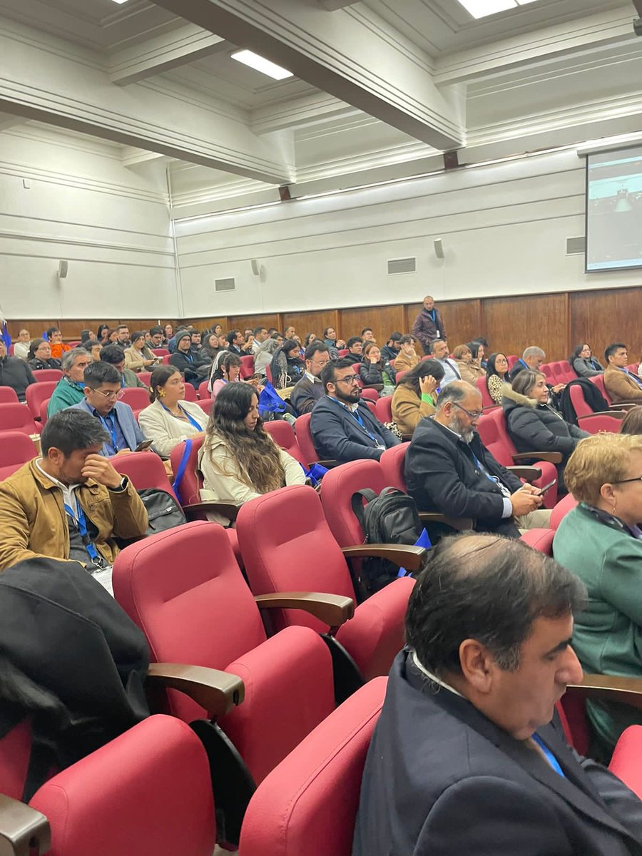 El día de hoy se realizó la inauguración del Congreso de Gobierno abierto, en esta oportunidad pudimos escuchar y reflexionar sobre Datos Abiertos y la importancia para la toma de decisiones públicas 👨‍🎓🧑‍🎓👩‍🎓📚