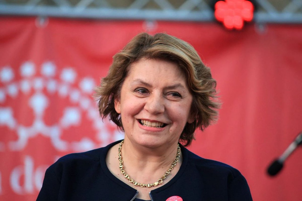 ultimora_pol's tweet photo. Caterina #Chinnici: "Vado con FI, Schlein è troppo a sinistra. GPA? I diritti dei bambini vengono prima di quelli delle coppie"

@ultimora_pol https://t.co/T3hkR3jwY4