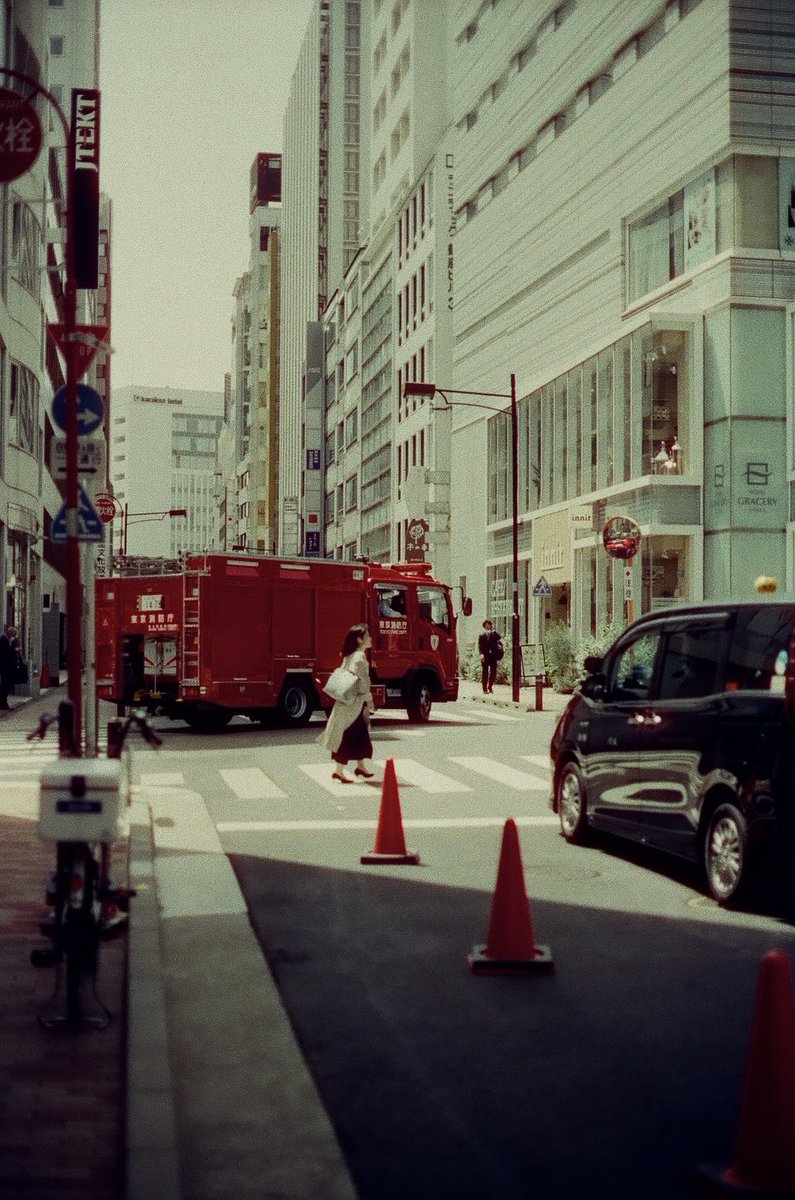 l_a_chavez's tweet photo. Some favorites from Ginza, Tokyo

#cinestill800t #cinestill  #cinestill800 https://t.co/YW5ds3oTGD