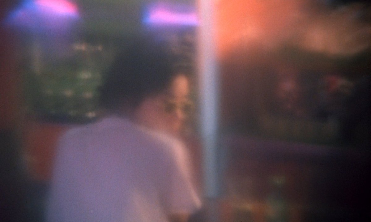 "When did everything start having an expiration date?"

Chungking Express - 重慶森林

dir. Wong Kar-wai