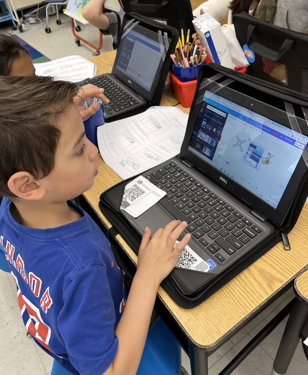 mrs_weiner's tweet photo. During Tech Thursday, First Graders used Canva to create presentations that pertain to the text in their “All About  Books.” Miss DeGraw, thank you for challenging my students! #itsgottabeBHE  @danidegraw https://t.co/s0FfAqnQrF