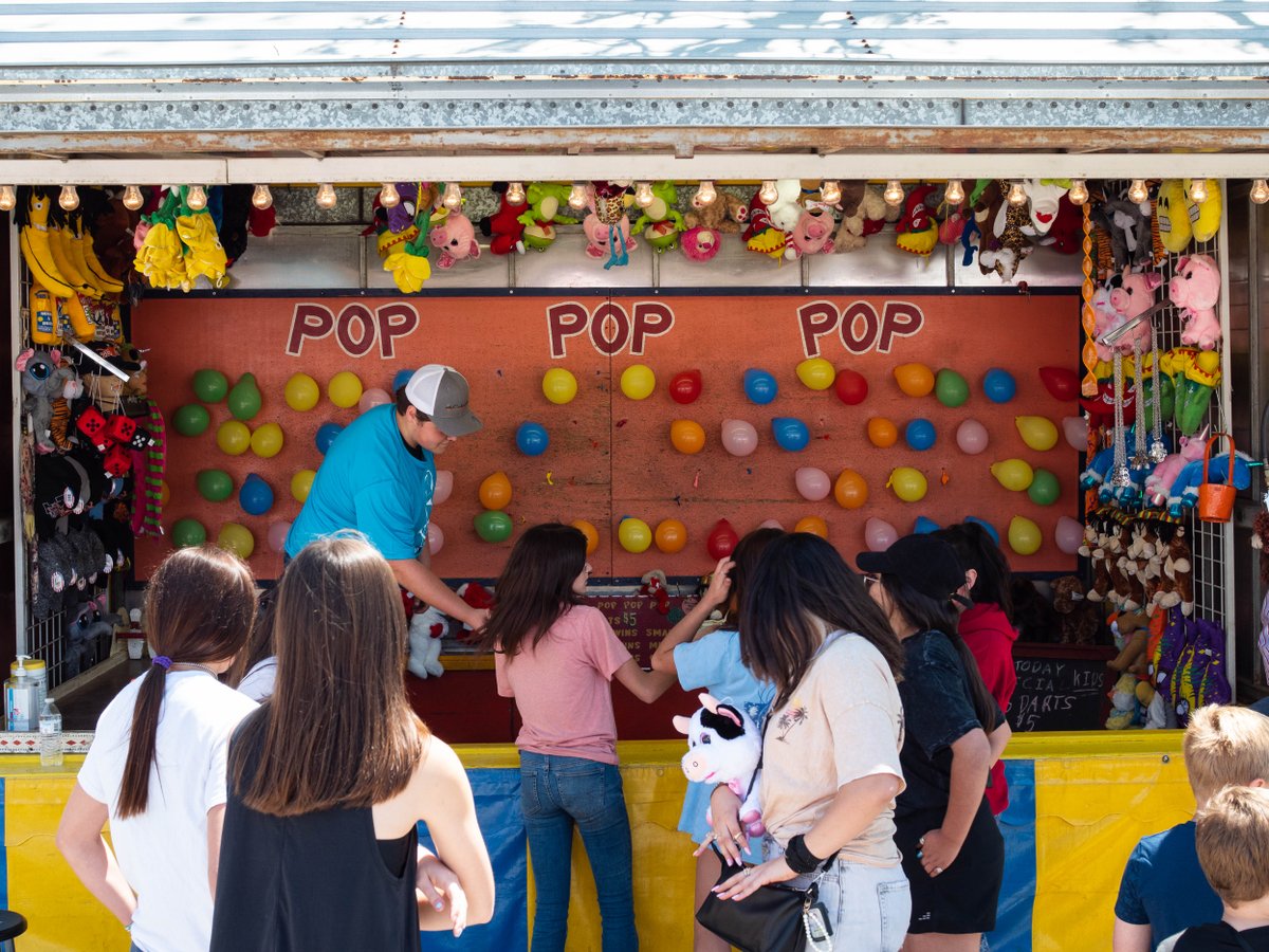 goldthwaitetx's tweet photo. Tasty barbecue, carnival games, and "old-fashioned country music" from T - there's so much we're looking forward to at next weekend's BBQ and Goat Cook-Off! https://t.co/JrXgRI60R0