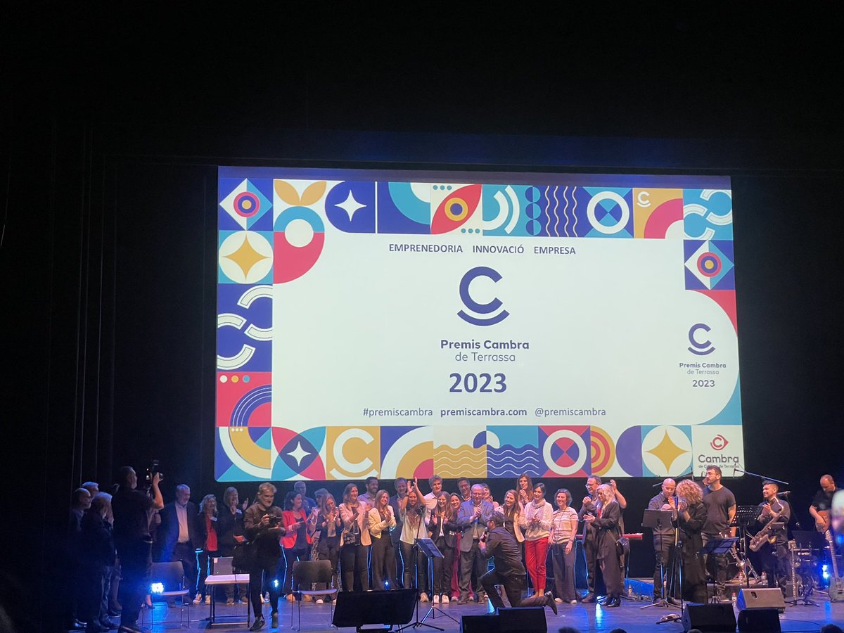 LaboriaMarc's tweet photo. Enhorabona @CambraTerrassa pels premis 2023. Una vetllada innovadora i fresca. Molt orgullosos d’haver-hi pogut col·laborar amb tot l’equip de @prodisterrassa    Moltes gràcies una vegada més 
#Terrassa https://t.co/jFQBtTKG5W