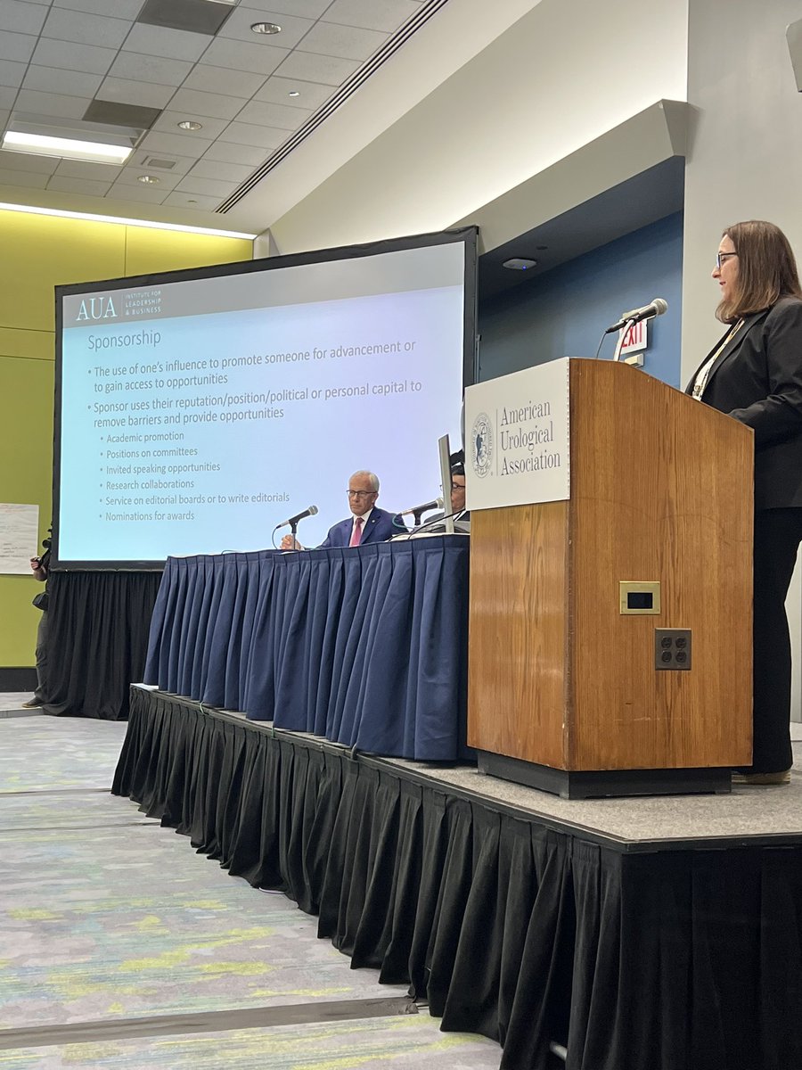 daniel_igel's tweet image. Learned a ton at the Global Resident Leadership Retreat. Thanks @AmerUrological and @SCSAUA for this opportunity! #AUA23 @KHS_Urology