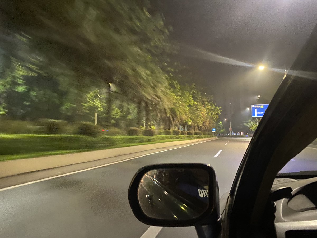 DukyChu's tweet photo. G9 https://t.co/X9dXqtvDH1