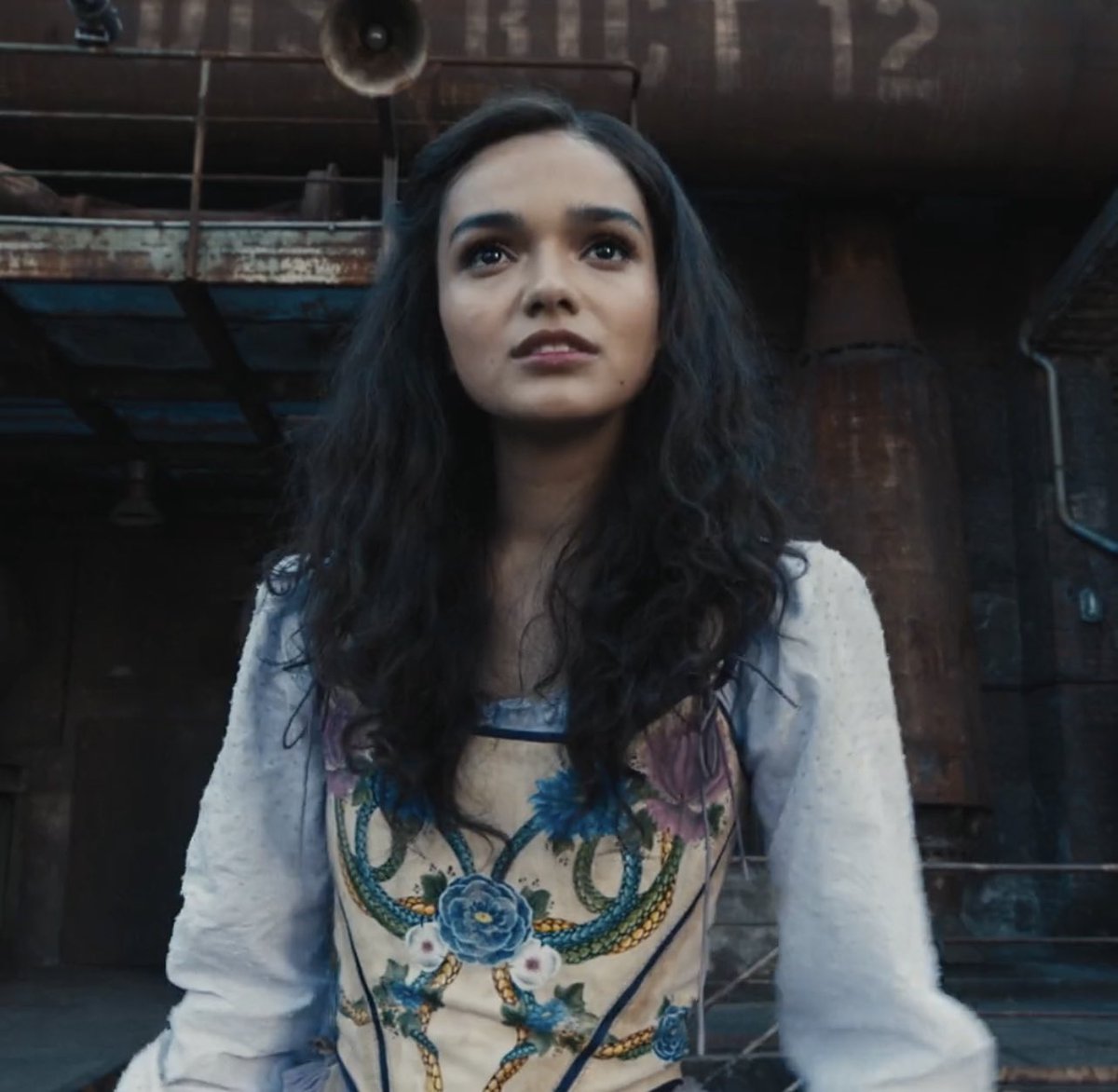 𒆠𒂗𒄀 🇹🇿 on Twitter: "RT @PopCrave: New look at Rachel Zegler in ‘The