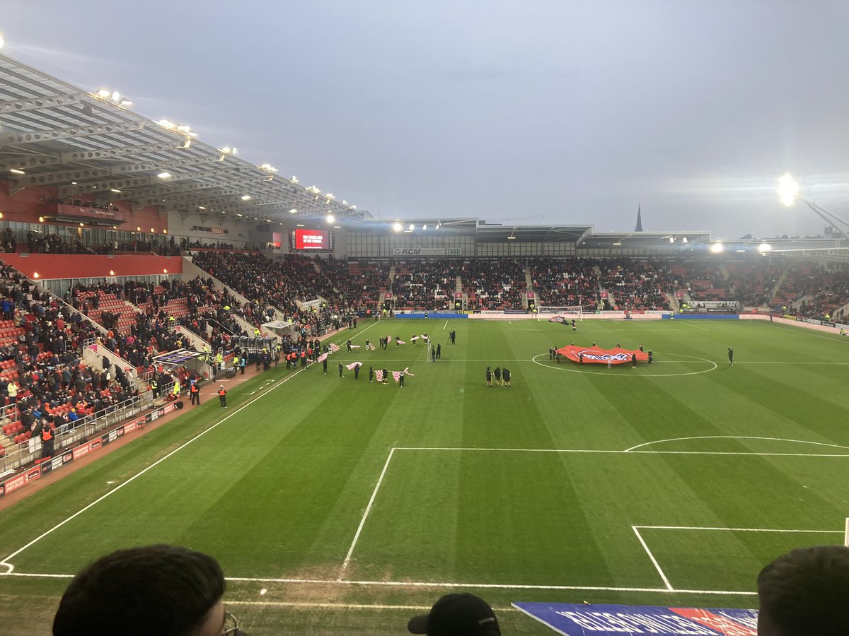 Mildly enjoyable evening! good result, crap football in a wet dire Northern town. Half time pie🥧 8/10 ⚽️