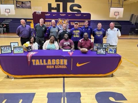 I’m 100% committed to <a href="/MorehouseFB/">Morehouse Football</a> <a href="/WilcherGerard/">Gerard Wilcher</a> #MorehouseRising