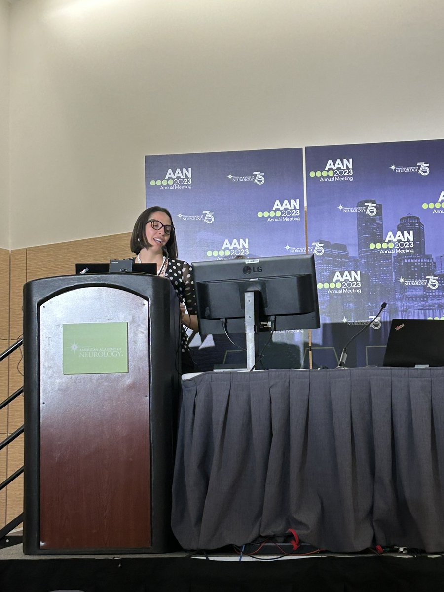 What a great way to finish the #AANAM with Dr. @AdrianaCBermeo and her talk on qEEG and their invaluable usage in the NeuroICU.
Thank you and congrats on your presentation.
