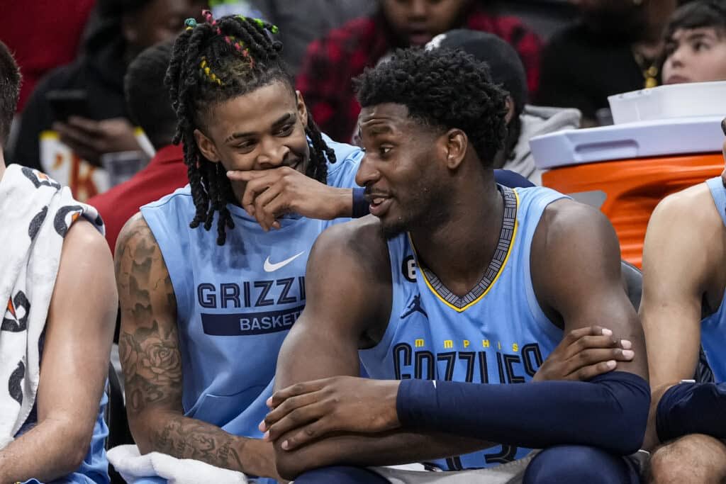 RUN IT BACK! Drop a Ⓜ️ to send the Memphis Grizzlies some good luck in Los Angeles❤️