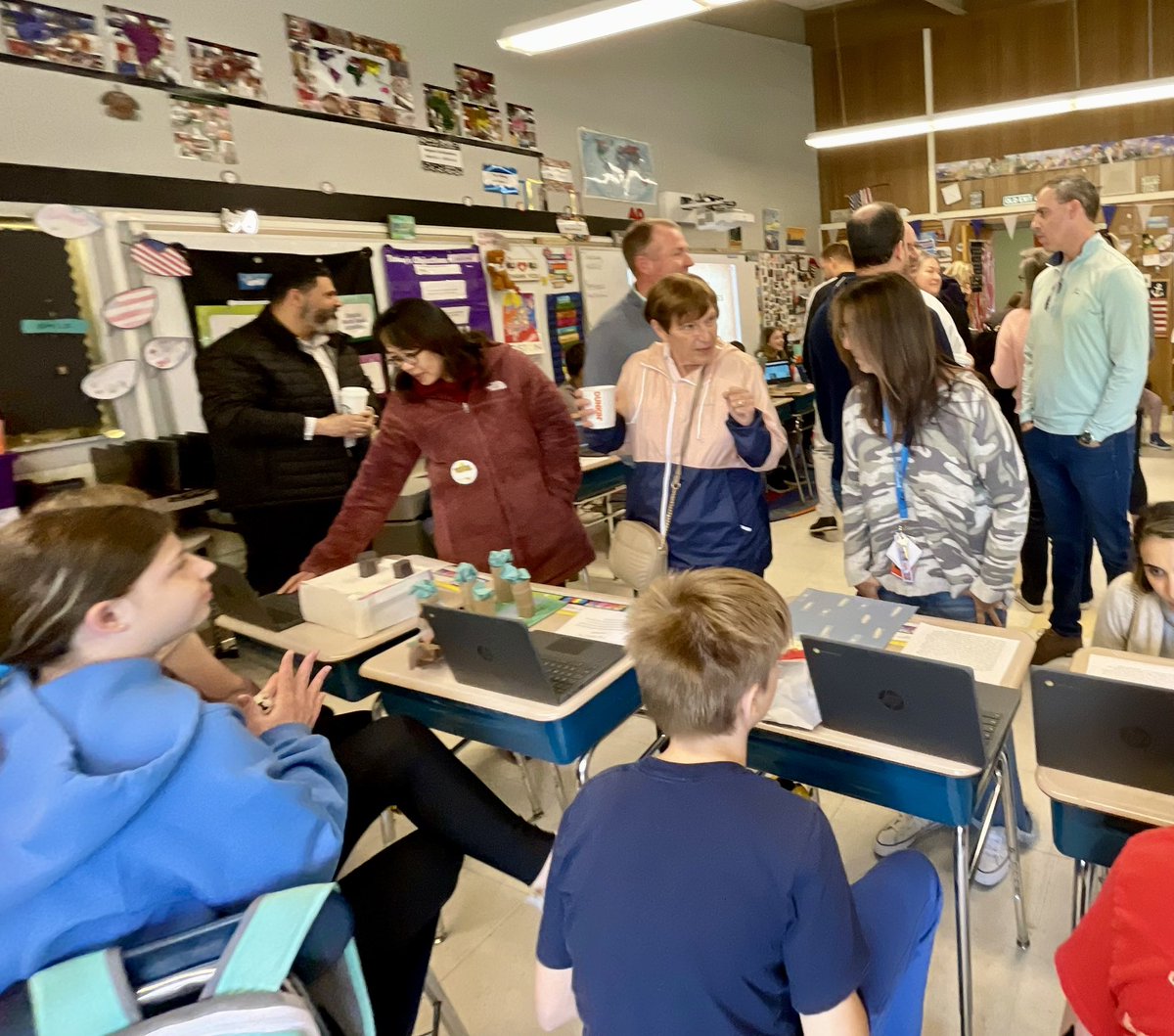 MauraECondon's tweet photo. It started with an interview. That led to research, discoveries, and finally the opportunity to present. So many interesting stories &amp; histories shared today! #medfieldps #dalecorevalues #beproudbedale https://t.co/Tv48JzdGSH