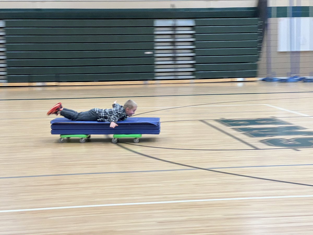 Ms. Amundsen tweet media