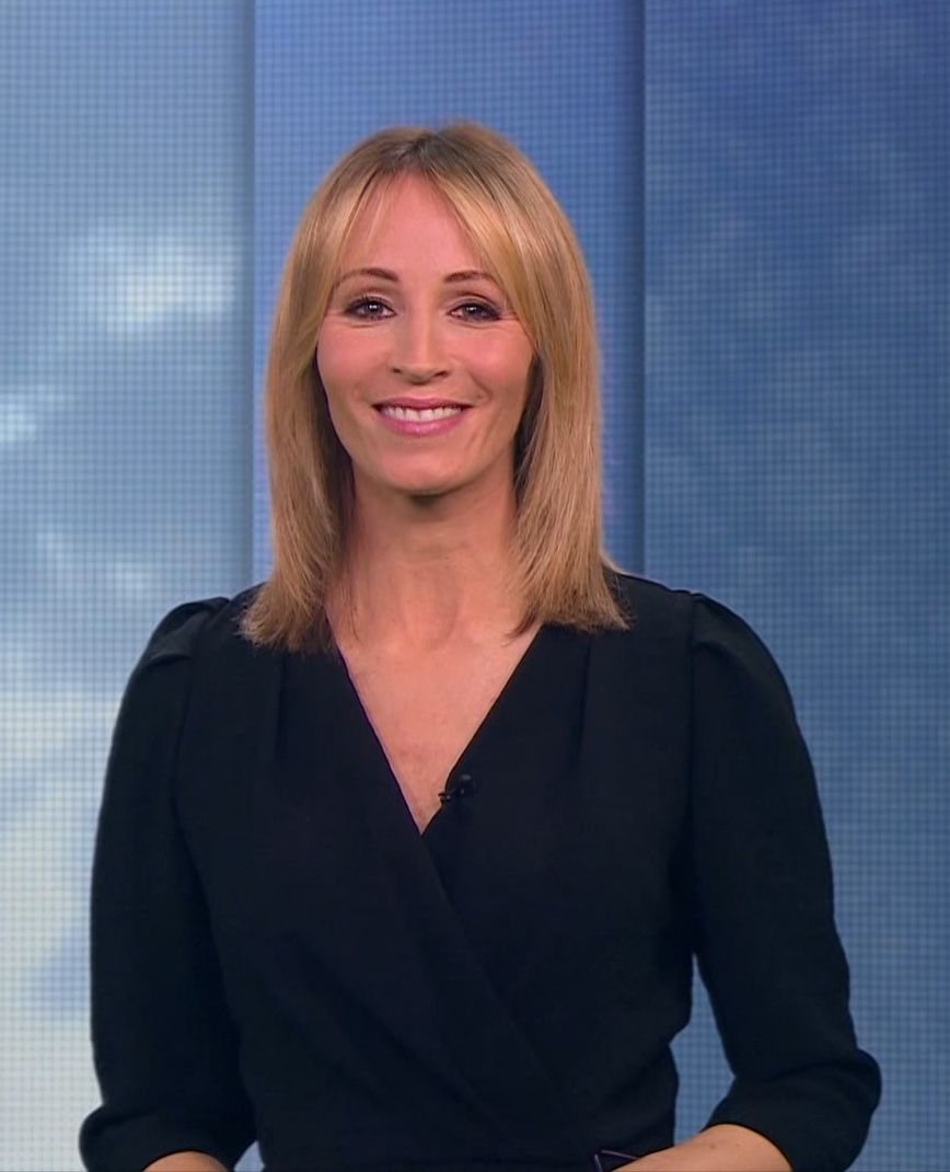 newuchim's tweet photo. Stéphanie Duval https://t.co/eQlej0uG7w
