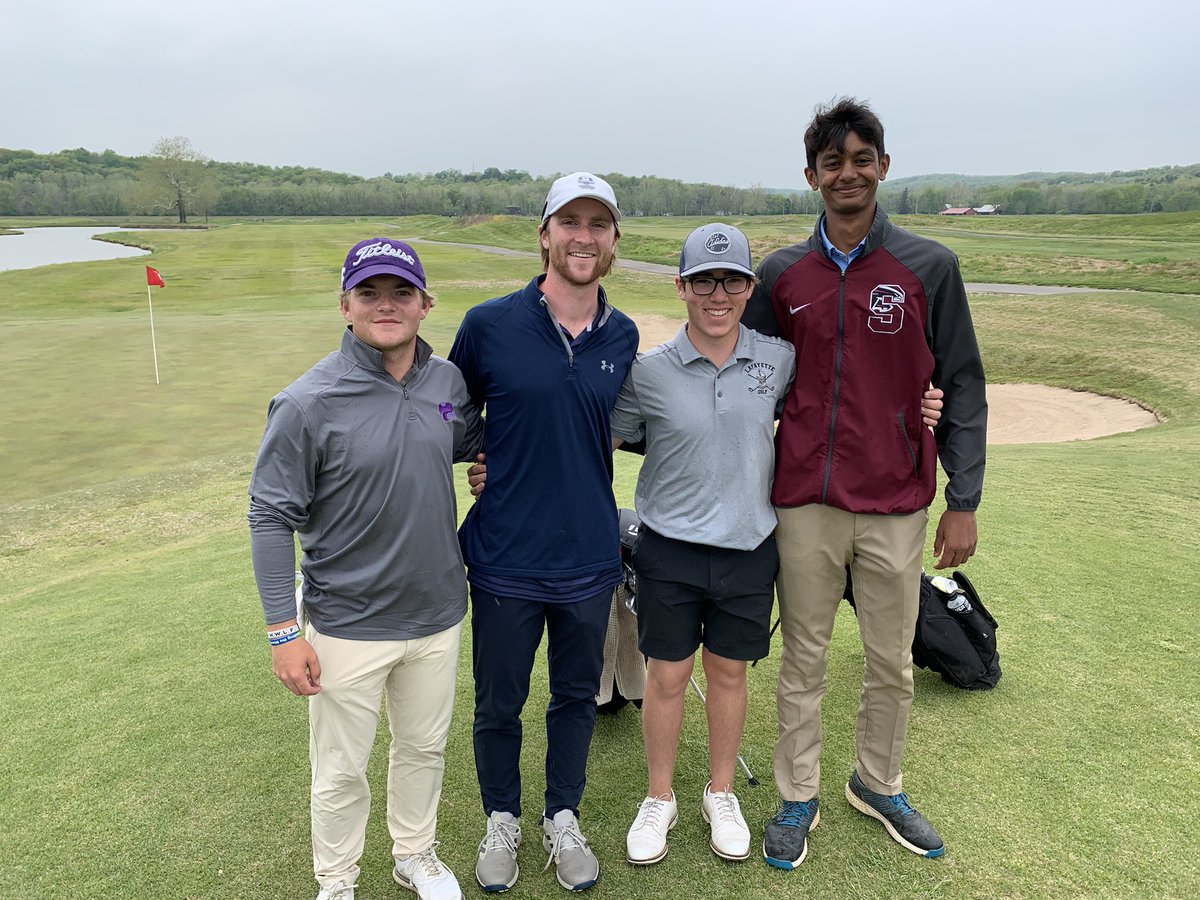 MHSStangsGolf's tweet photo. Our final groups come in with a little rain. #WeAreRockwood! https://t.co/QCyFXg9CiM