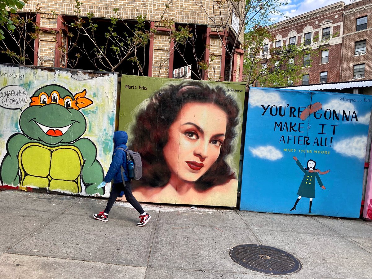 THE_SamMaxwell's tweet photo. Caught some murals at St. Johns &amp; Underhill on my bikeride home Wed morning. #NYC #Brooklyn #ProspectHeights #StreetArt @theprestigious @call_her_al @ton_o_fun #Cowabunga #Michaelangelo #MariaFelix #MaryTylerMoore #YoureGonnaMakeItAfterAll https://t.co/qHHd0dTf99