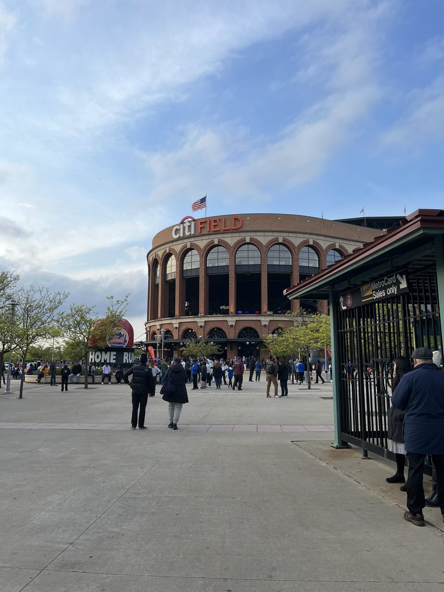 GarfieldEXP232's tweet image. Home Sweet Home #LFGM #The7Line