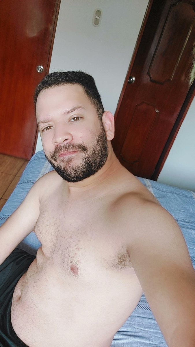 calltotto's tweet photo. Papi papi papi papi chulo papi papi ven a mi https://t.co/LUJeXLbUZv