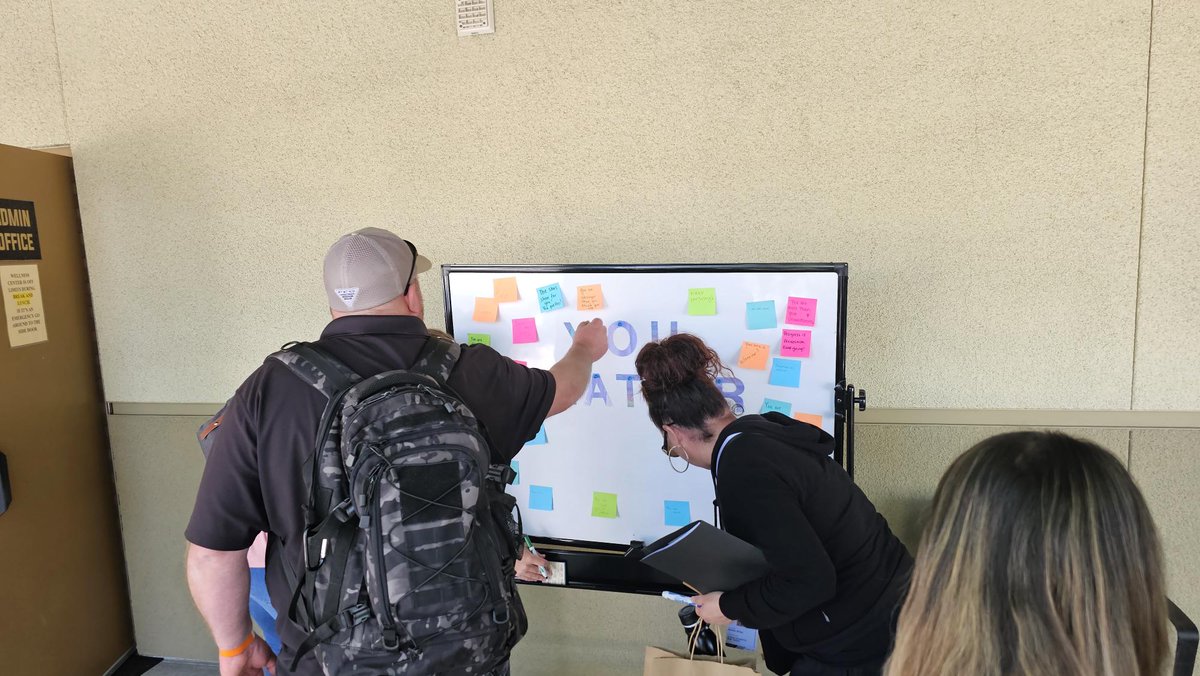 EUHSD's tweet photo. Today @vhsgrizzlies  hosted a tour for 75-100 teachers &amp; administrators who are participating in the CCAE Plus Conference. VHS is being recognized Friday  for being selected as a 2023 Model Continuation High School. Way to go Valley High School! https://t.co/cpKarY4FpO