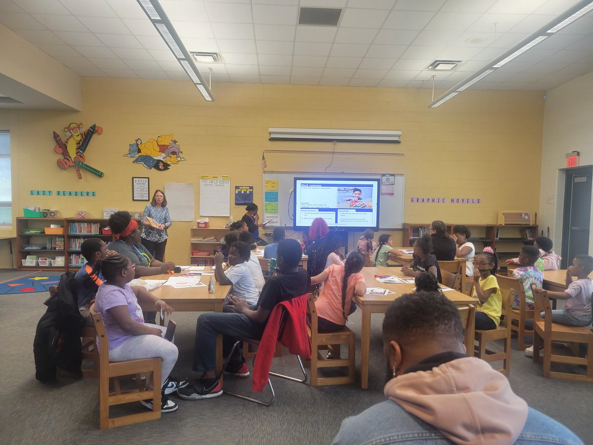 pcpssciencelady's tweet photo. Cool Spring's Nacho Nacho's SOL Night was spectacular! Student's and their families participated in reading, math, and science actives.
#SOLsuccess #attendace #lifetimelearners https://t.co/KTNP52Ckwz