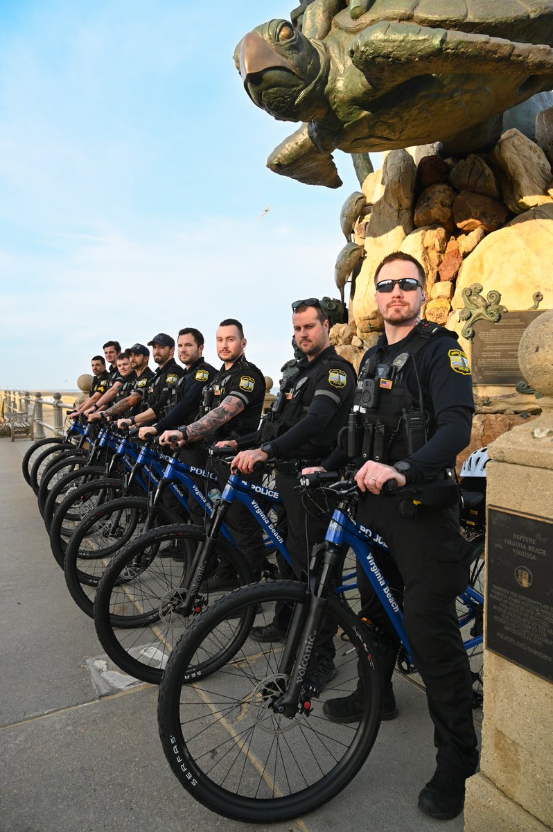VBPD's tweet photo. Our Oceanfront Community Oriented Policing team aka OCOP is ready for a great weekend/summer down at the beach ๐ ๐ฒ
#SITW #VBPD #bikecop #police #publicsafety #neptune #virginiabeach #somethinginthewater #vboceanfront #vbboardwalk https://t.co/xFGYHmMnQN
