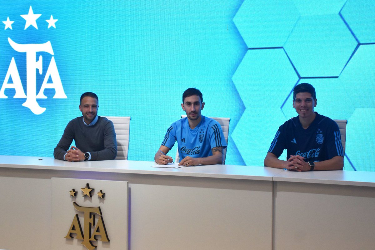 A Dos Toques Futsal tweet media