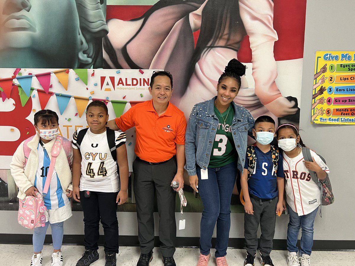 HarrisES_AISD's tweet photo. We are a TEAM🏆
Today we wore SPORTS JERSEY to promote our 3rd, 4th, and 5th graders taking the Math STAAR on Wednesday, May 3rd!! @norman_dionisio @DrAnnHill1 @KCtheAP @burke_frieda https://t.co/gSidMVPnxD