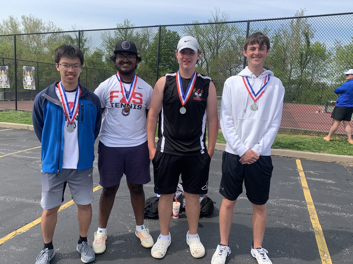 dfoxfzstennis's tweet photo. A successful GAC Tournament for FZS
2nd Place Team.  9 individual medals 2 Gold. 6 Silver and 1 Bronze https://t.co/Xm3JrIsQ5V