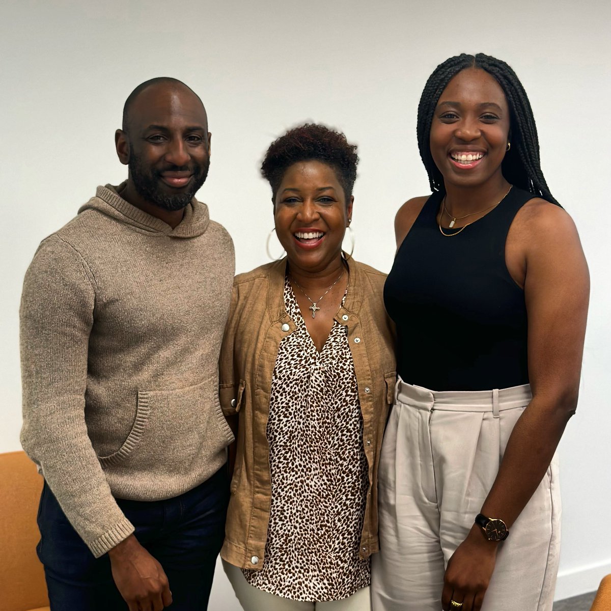 TISG_org's tweet photo. Shout out to our 🔥🔥🔥 panel Rashad V. Chambers, Toni Isreal, and Stevie Coleman for dropping inspiration and truth about the “4 C’s of Audience Development”: Community, Connections, Collaborations, and Caring. https://t.co/yfHeHWu4tM