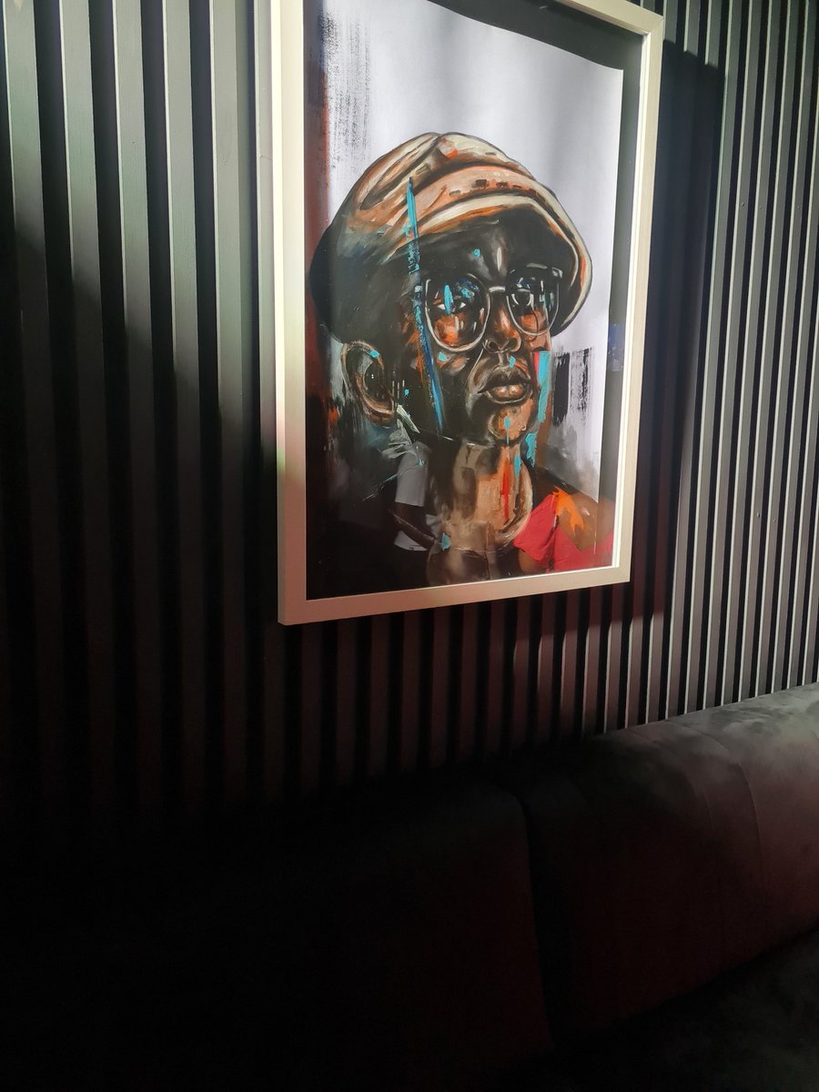 luckynape's tweet photo. @nelsonmakamo is that you?

Saw this @voguerustenburg https://t.co/MmQv2YmEle