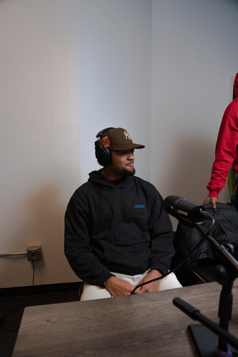 TheStandardPod_ tweet picture