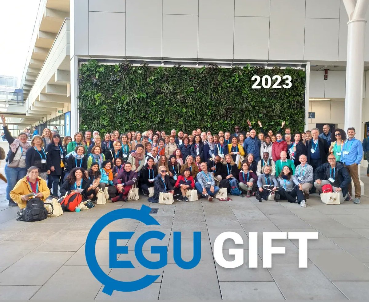 Dr. Phil Smith (@tsnphil) on Twitter photo Thankyou <a href="/EuroGeosciences/">European Geosciences Union</a> on behalf of each and every #teacher in this picture #GIFT23 at #EGU23 is over for another year but now the dissemination and sharing and using of our gifts begins #shareyourGIFT Thankyou <a href="/EuroGeosciences/">European Geosciences Union</a> on behalf of each and every #teacher in this picture #GIFT23 at #EGU23 is over for another year but now the dissemination and sharing and using of our gifts begins #shareyourGIFT