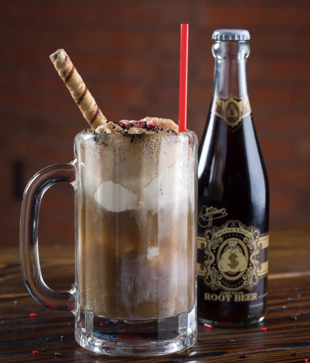 moneybagsodas's tweet image. Oh yeah!! Delicious! 🤟 🍺 🤟💰 🍦 📸:@KISSAnthemPrjct #moneybagsodas #rootbeer #rootbeerfloat #genesimmons