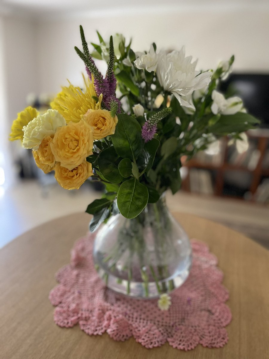 DJZibaZ's tweet photo. In Bloom #FlowerDayLA
P.S. listen to #UmamiRadio Fridays at 6pm by @20thcenturyanne & #90sObscurity Sundays at 6pm by @RachelKBurke on @klbpfm for music hits of #thenineties! 6pm must be #LongBeachPublicRadio #90smusic hour on the weekends! #PartyTime https://t.co/n4FAscmulV