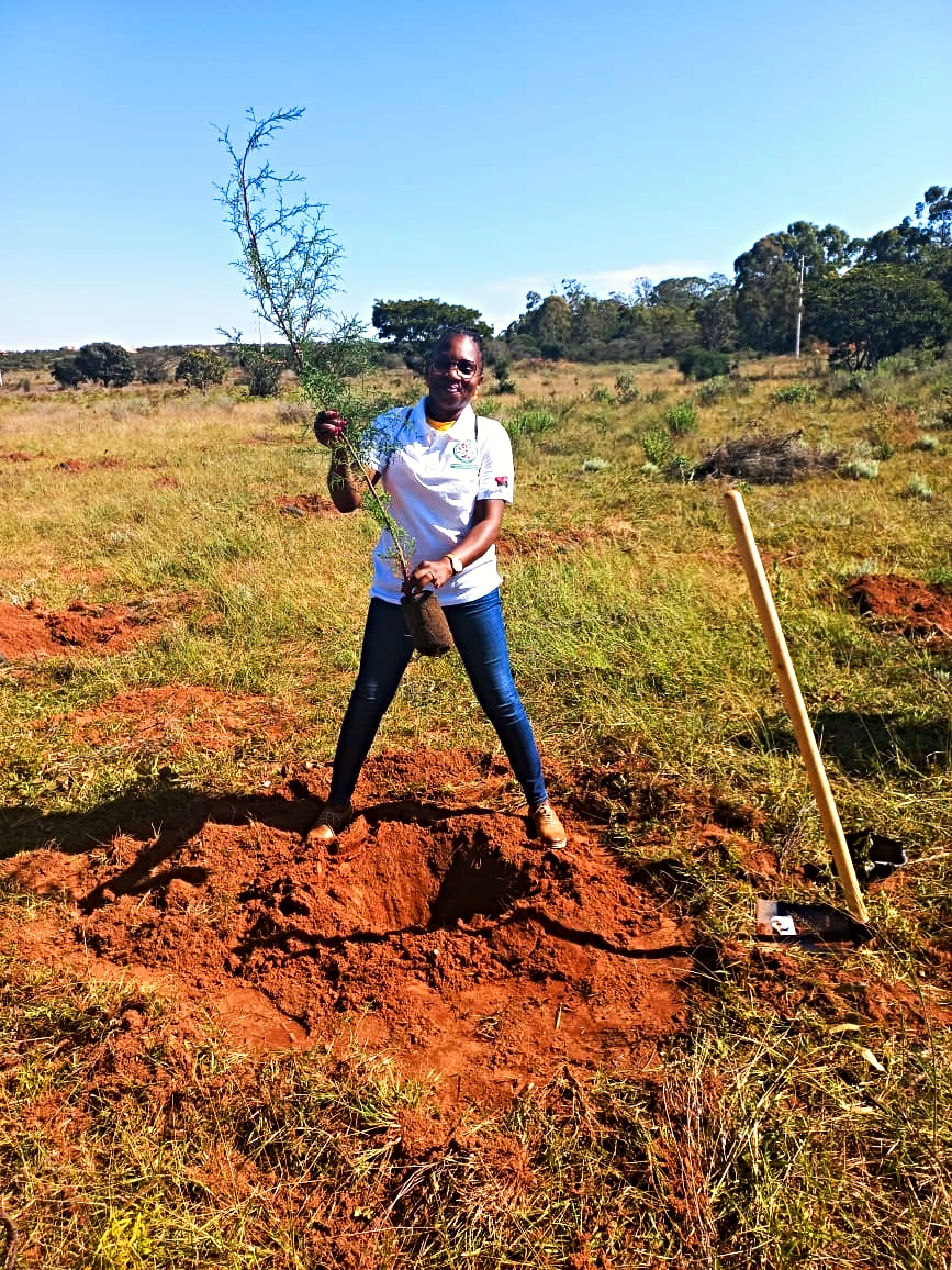 Angola acolhe a IX Reunião de Ministros do Ambiente da CPLP- Comunidades dos Países de Língua Portuguesa, de 27 a 29 de Abril na província da Huíla sob o lema “Emergência Ambiental no Cenário Actual de Múltiplas Crises”, 
#MinistériodoAmbiente
#IXMinistrosdoAmbientedaCPLP
#huíla