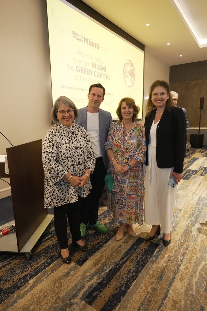 CC35city's tweet photo. Miami sera sede del #ClimateWeek2024 @MayorDaniella alcaldesa de #Miami junto con varios alcaldes parte del @CC35city debatieron sobre retos y oportunidades del #CambioClimatico en sus ciudades. https://t.co/A1P1deewur