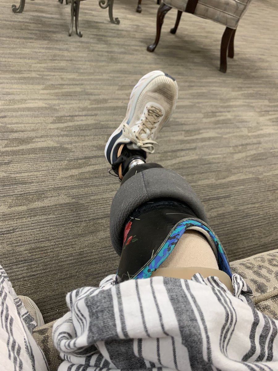 nesbit_'s tweet photo. @Johnny_Joey In full support of @Johnny_Joey! #Amputee #AmericanVet #GoDawgs #RushFoot (Love mine) #Marines #Freedom #Blessings https://t.co/QqBMfOm9WB