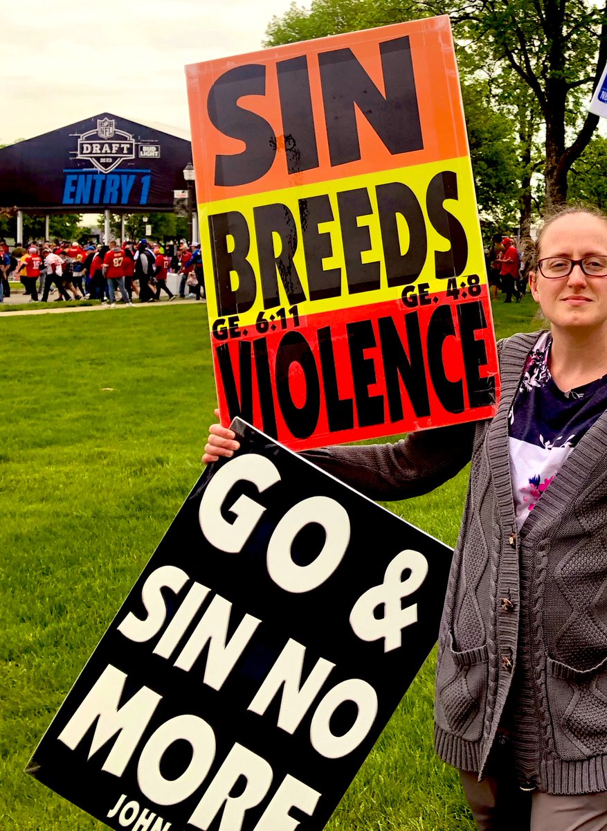 WBCTrumpet's tweet photo. That was fun! These #WBCSigns were seen by thousands in an endless stream of foot traffic at #NFLDraft in #KCMO today. Good times! America has made an idol of sports and athletes. Way more attention to that than God and His Holy Word. #DoBetter #NoIdols #ObeyGod #MournForSin https://t.co/Q1RUtXWQT1